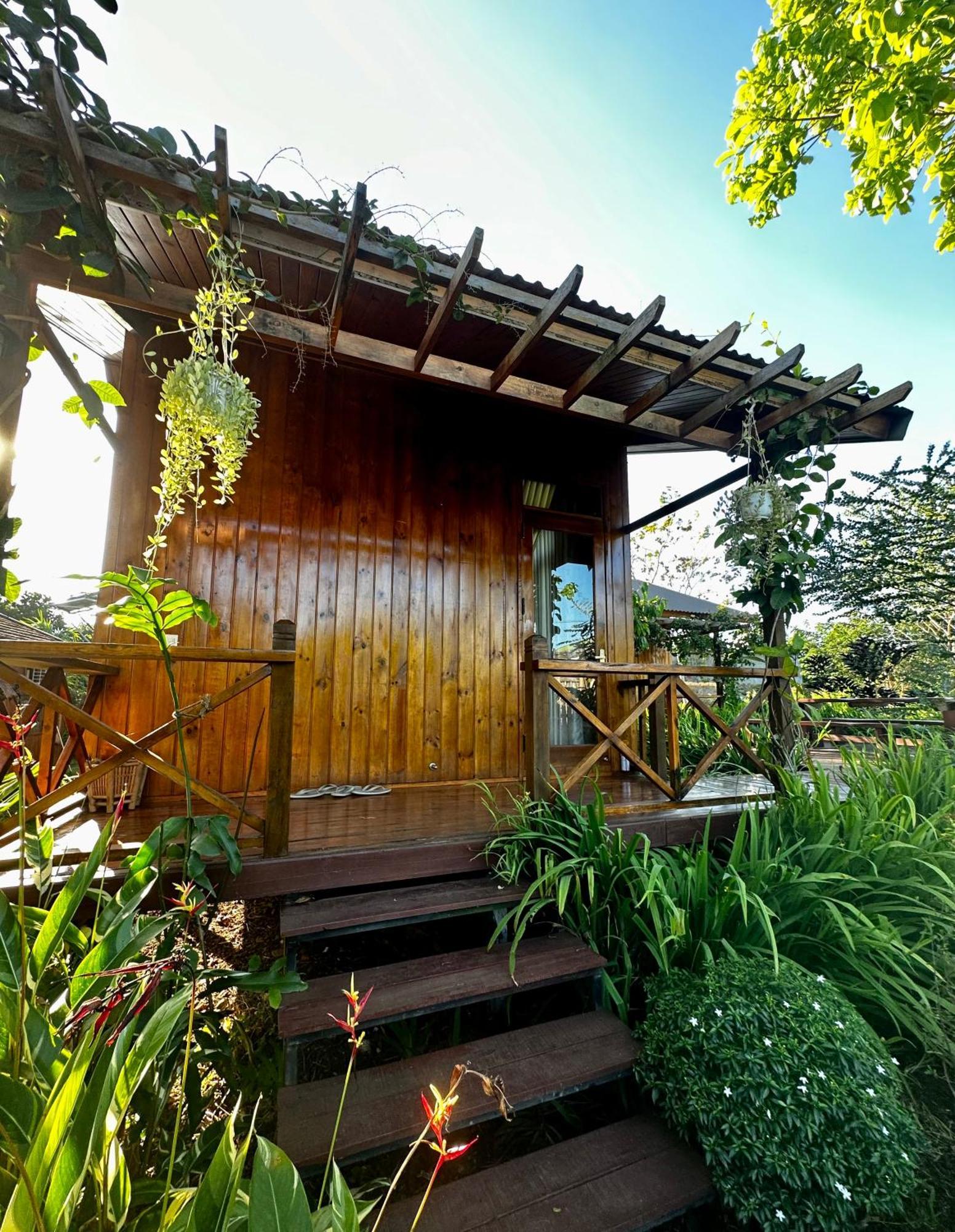 Dugiang Homestay Buon Ma Thuot Luaran gambar
